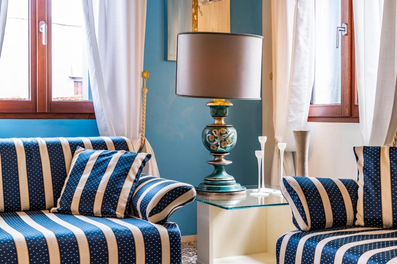Friari Suite-Luxury Apt. Close To Rialto Bridge Венеция Екстериор снимка