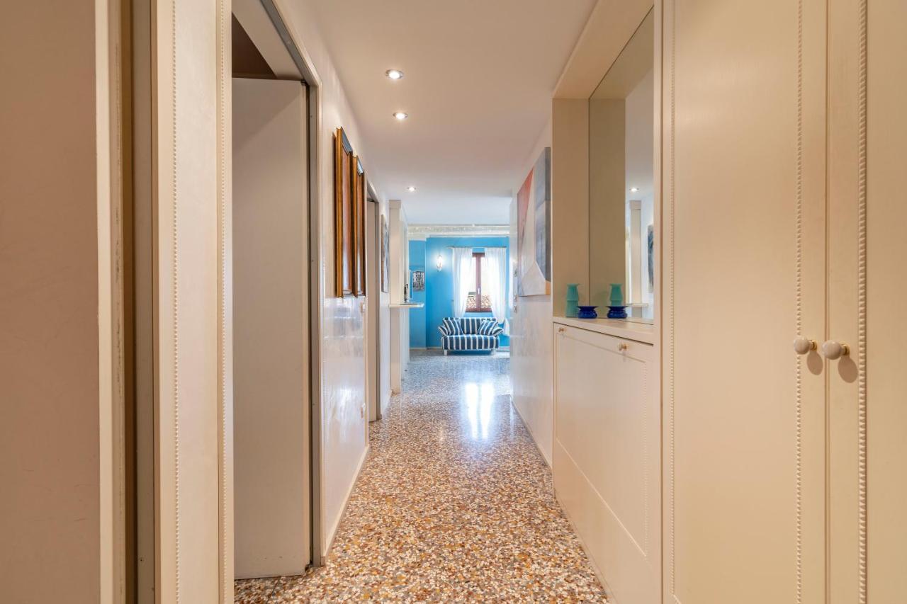 Friari Suite-Luxury Apt. Close To Rialto Bridge Венеция Екстериор снимка