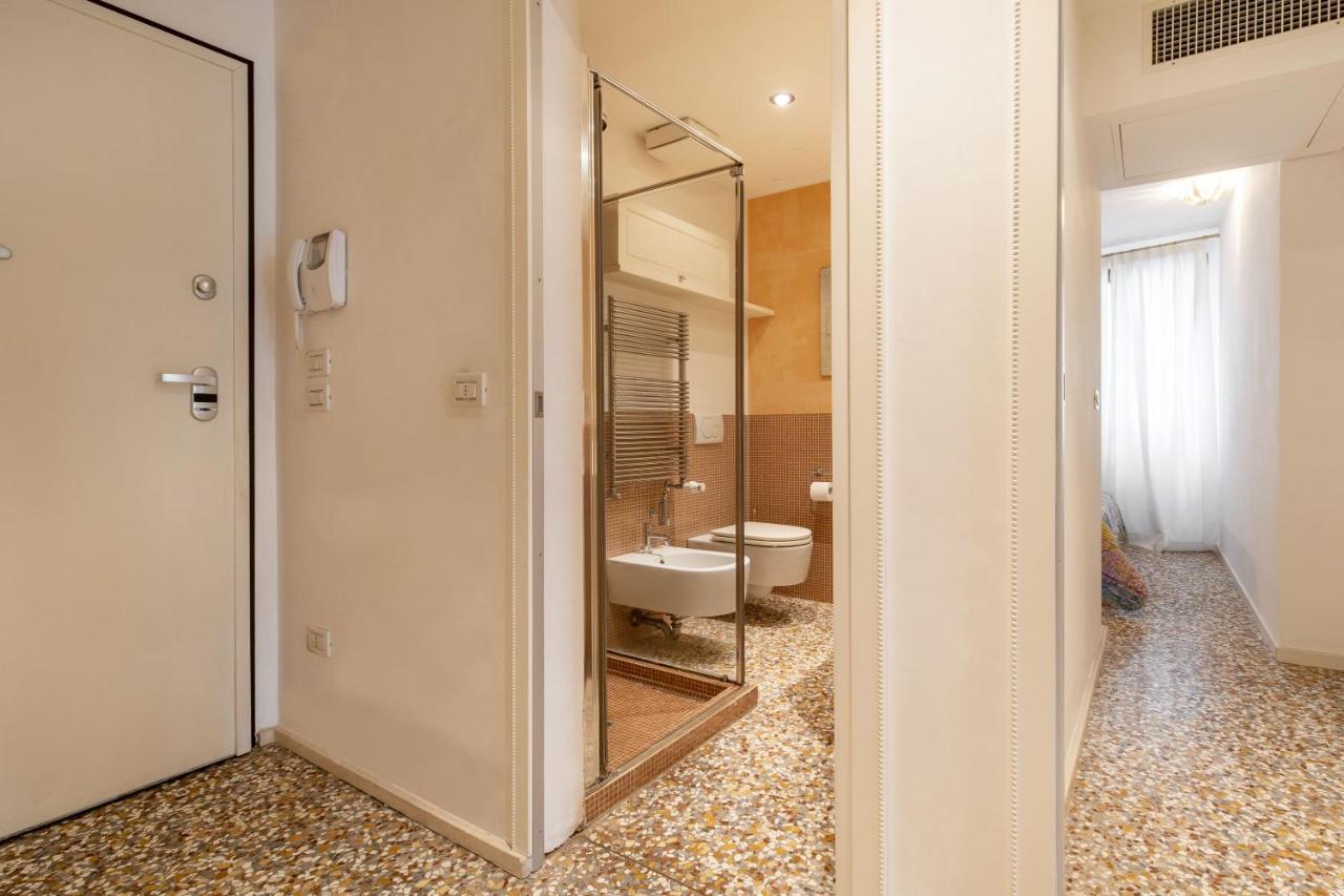 Friari Suite-Luxury Apt. Close To Rialto Bridge Венеция Екстериор снимка
